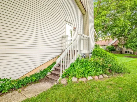 4685 High Point Drive Rockford IL 61114