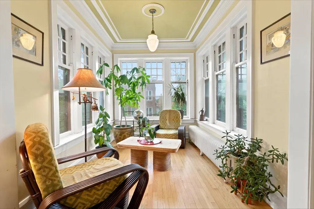 1512 West Jonquil Terrace Chicago IL 60626