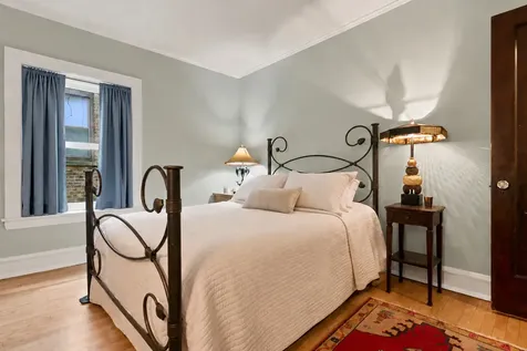 1512 West Jonquil Terrace Chicago IL 60626