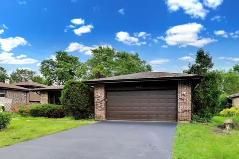 641 Lee Drive Crystal Lake IL 60014