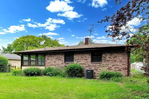641 Lee Drive Crystal Lake IL 60014