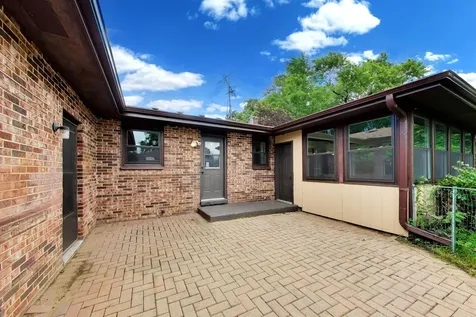 641 Lee Drive Crystal Lake IL 60014