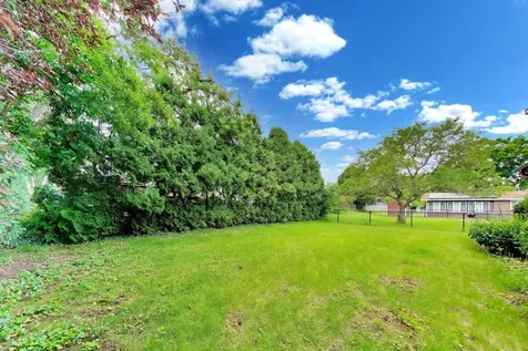 641 Lee Drive Crystal Lake IL 60014