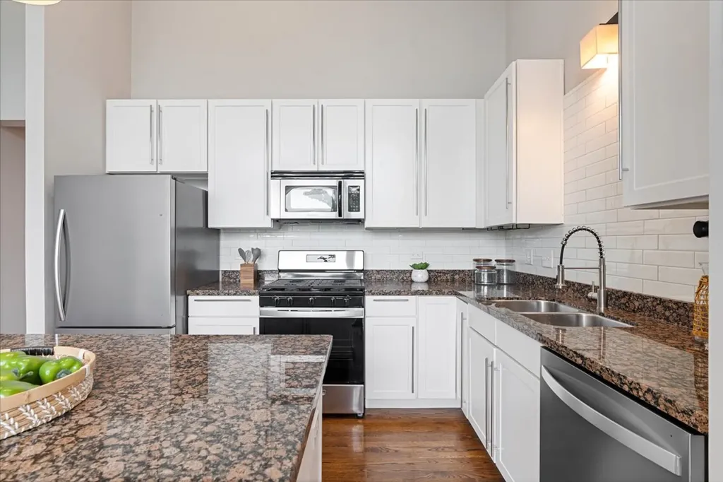 2065 North Kedzie Avenue Chicago IL 60647