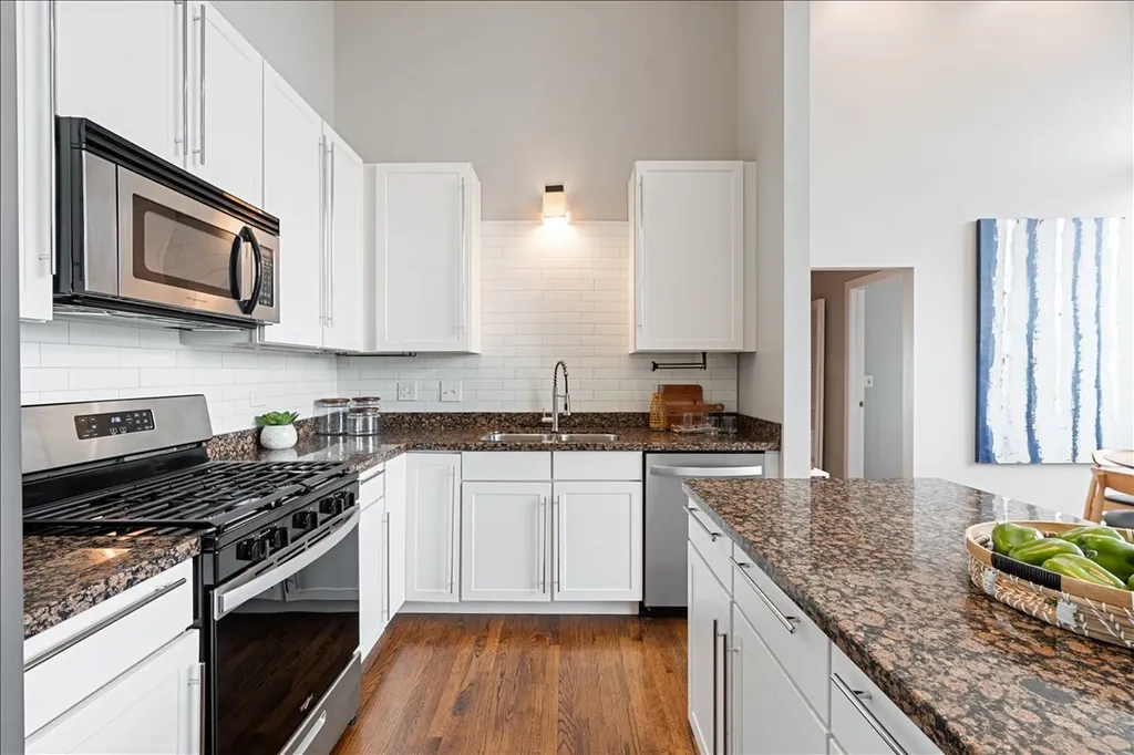 2065 North Kedzie Avenue Chicago IL 60647