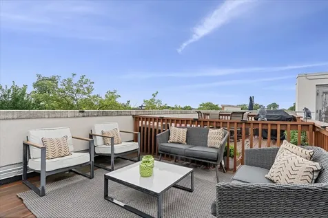 2065 North Kedzie Avenue Chicago IL 60647