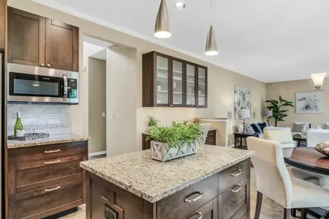 1211 Laurel Lane Gurnee IL 60031