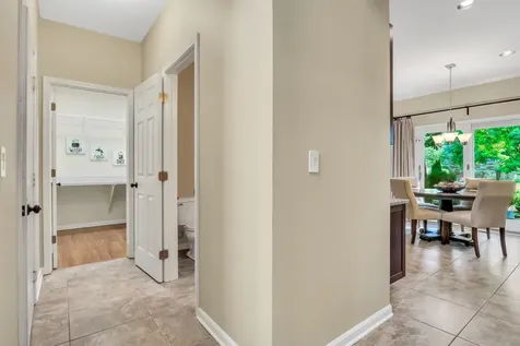 1211 Laurel Lane Gurnee IL 60031