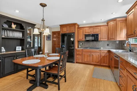 6N425 Foley Lane St. Charles IL 60175