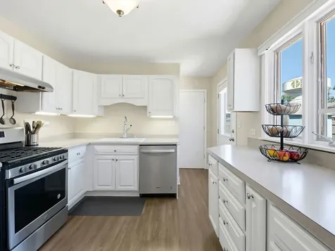 626 Debra Drive Des Plaines IL 60016