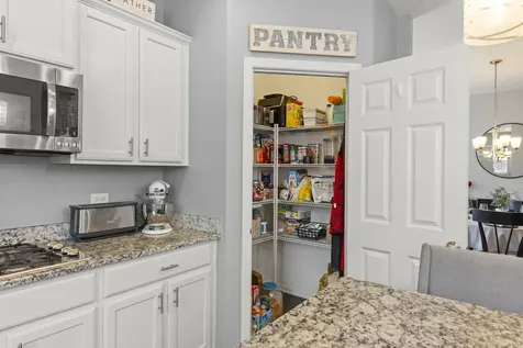 204 Julep Avenue Oswego IL 60543
