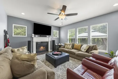 204 Julep Avenue Oswego IL 60543