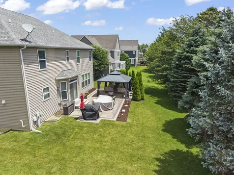 204 Julep Avenue Oswego IL 60543