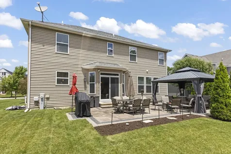 204 Julep Avenue Oswego IL 60543