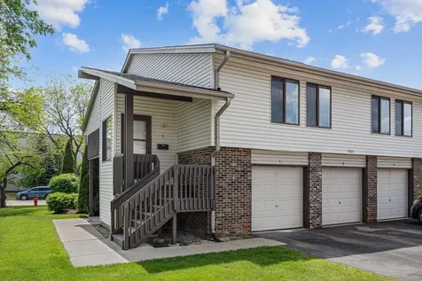 7557 Bristol Lane Hanover Park IL 60133