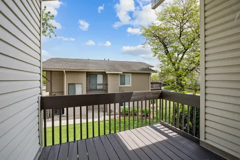 7557 Bristol Lane Hanover Park IL 60133
