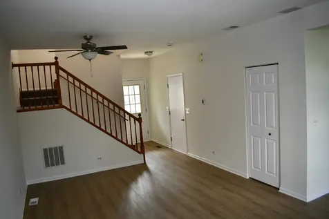 1211 Arapaho Court Naperville IL 60540