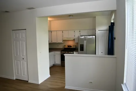 1211 Arapaho Court Naperville IL 60540