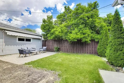 7028 West Melrose Street Chicago IL 60634