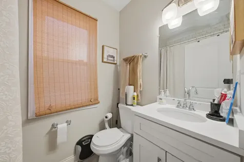 9105 South Drexel Avenue Chicago IL 60619