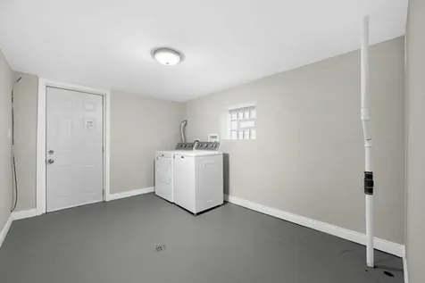 9105 South Drexel Avenue Chicago IL 60619