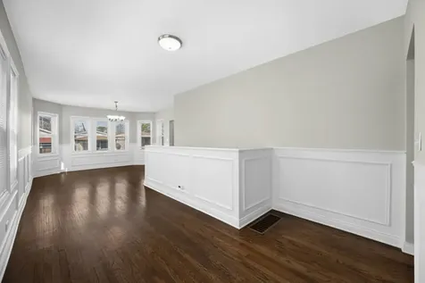 9105 South Drexel Avenue Chicago IL 60619