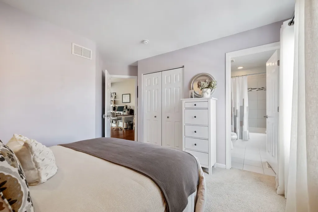 10592 West 154th Place Orland Park IL 60462