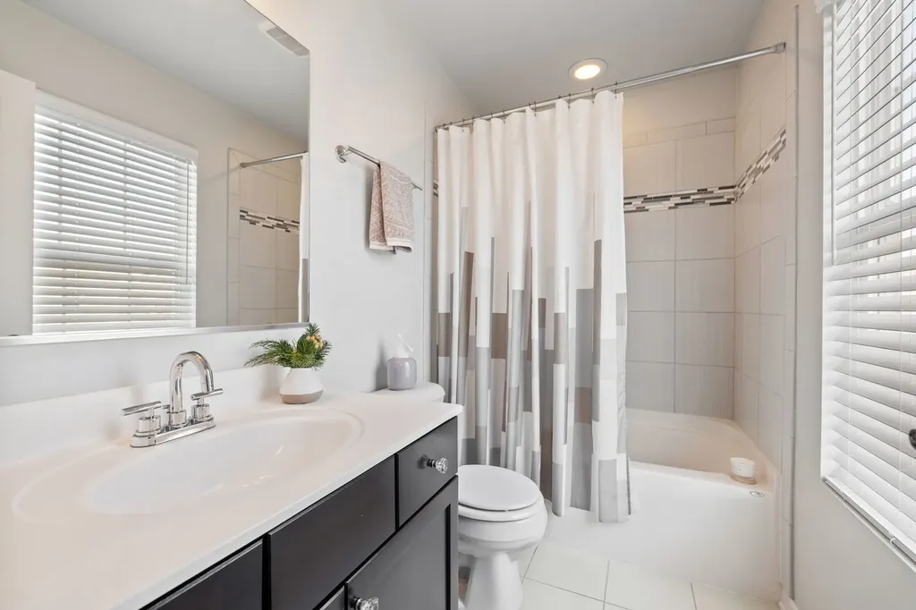 10592 West 154th Place Orland Park IL 60462