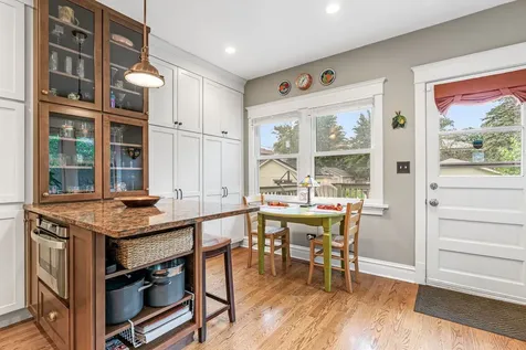 220 South Harvey Avenue Oak Park IL 60302
