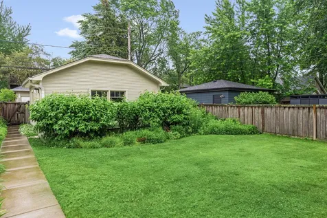 220 South Harvey Avenue Oak Park IL 60302