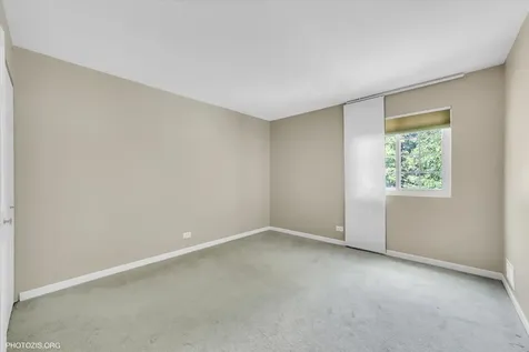 436 Yorktown Court Aurora IL 60504
