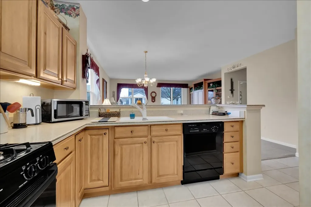 12825 Coventry Lane Huntley IL 60142