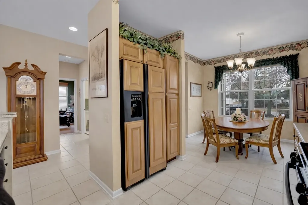 12825 Coventry Lane Huntley IL 60142
