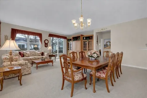 12825 Coventry Lane Huntley IL 60142