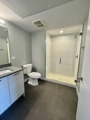 2407 West Eastwood Avenue Chicago IL 60625
