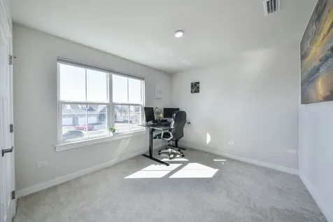 328 Carole Street Sugar Grove IL 60554