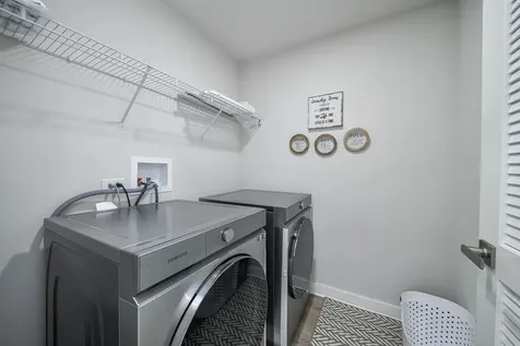 328 Carole Street Sugar Grove IL 60554