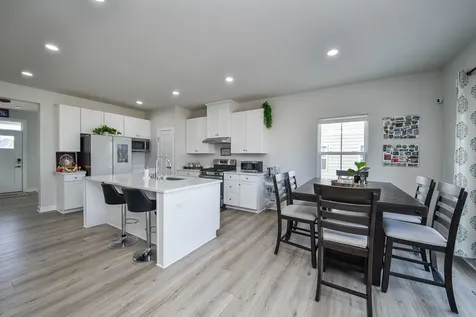 328 Carole Street Sugar Grove IL 60554