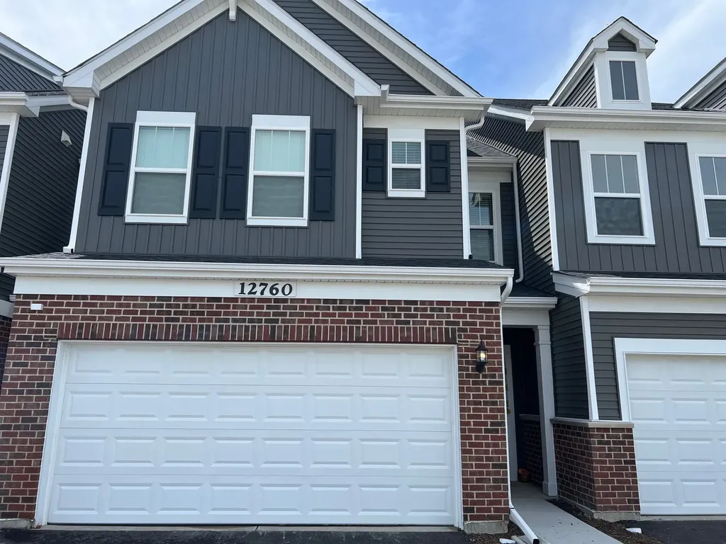 12760 South Nicholas Drive Plainfield IL 60585