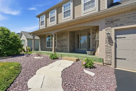 26326 West Silver Stream Drive Channahon IL 60410