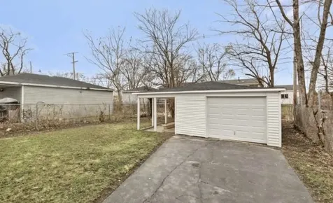 16454 Winchester Avenue Markham IL 60428