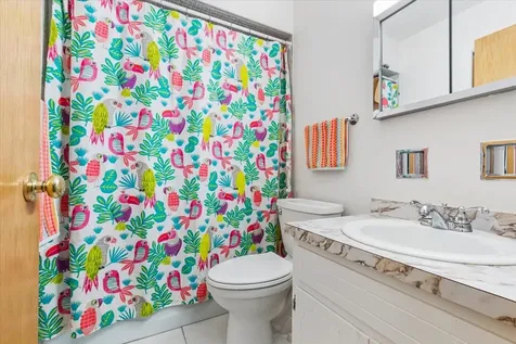 4919 153RD Street W Oak Forest IL 60452
