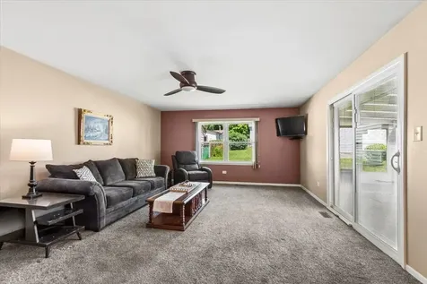 4919 153RD Street W Oak Forest IL 60452
