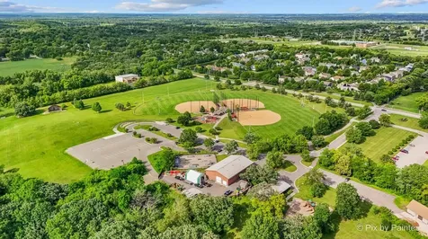 902 Oak Valley Drive Cary IL 60013