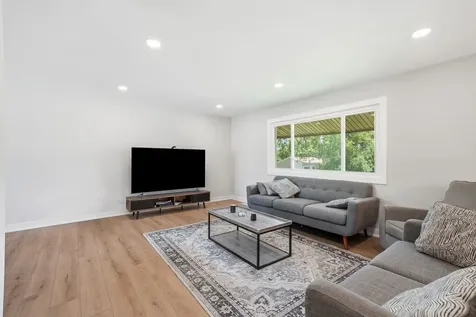 17800 Central Park Avenue Country Club Hills IL 60478