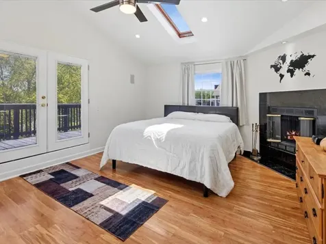 4035 North Albany Avenue Chicago IL 60618