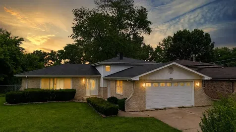 5042 157TH Street Oak Forest IL 60452