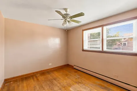 6842 South Campbell Avenue Chicago IL 60629