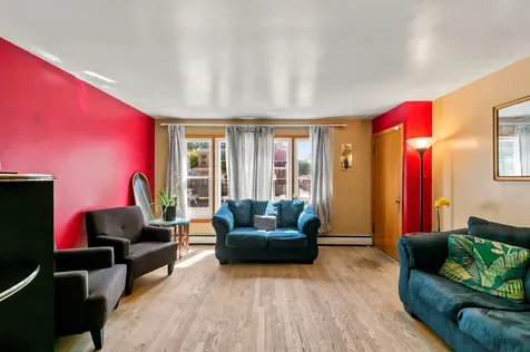 6842 South Campbell Avenue Chicago IL 60629