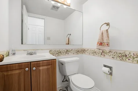 310 Crestwood Court Algonquin IL 60102